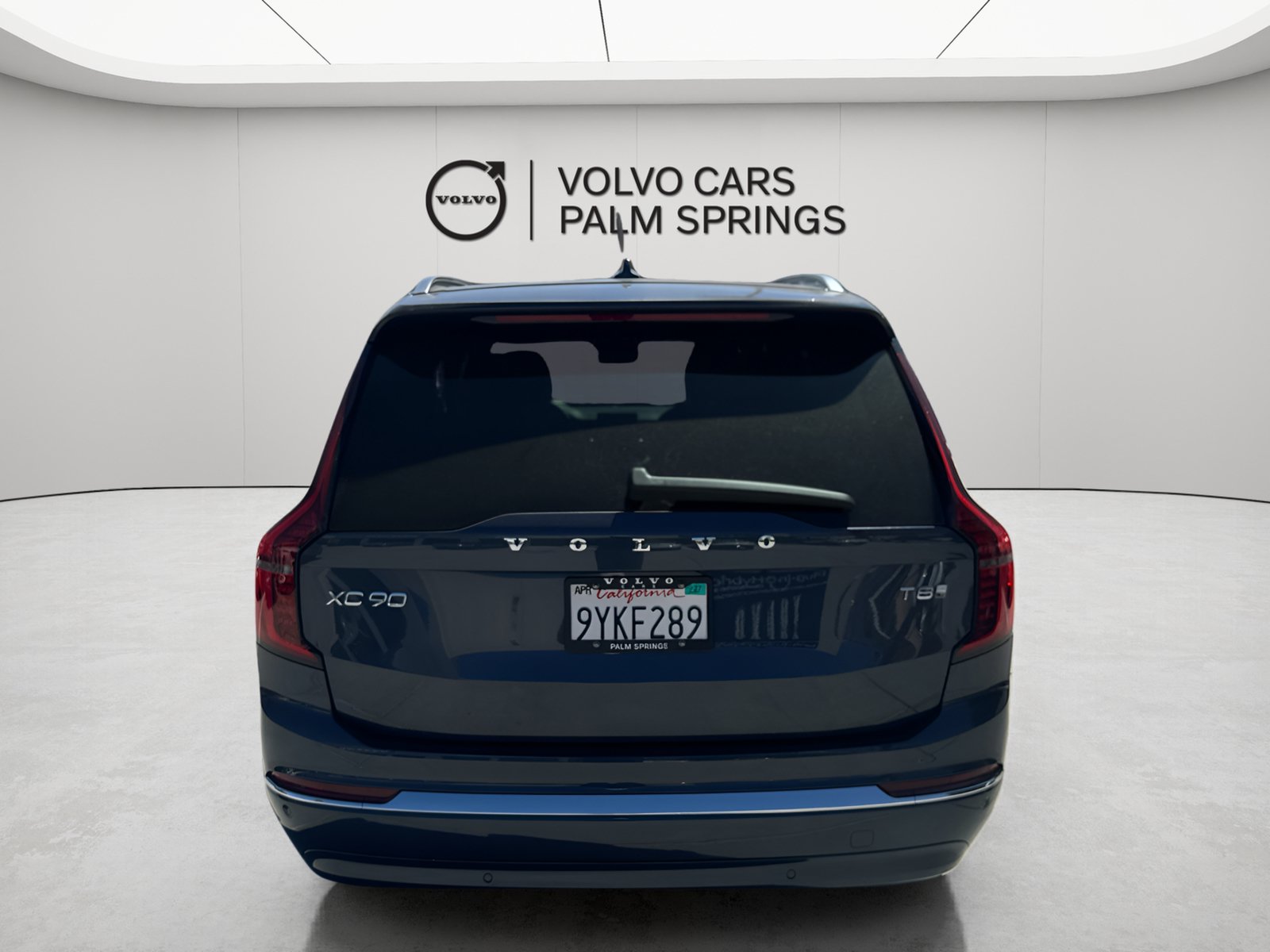 New 2026 Volvo XC90 T8 Plus w/ Protection Package AWD/4WD image 6