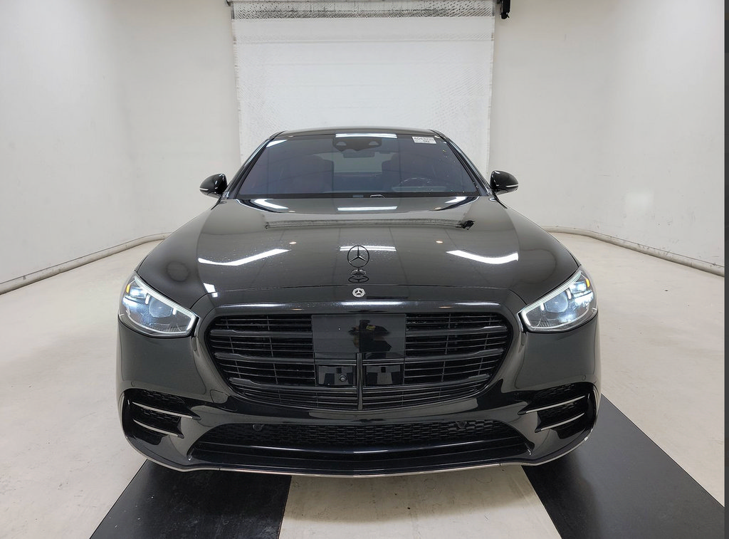 Used 2024 Mercedes-Benz S 580 4MATIC Sedan image 4
