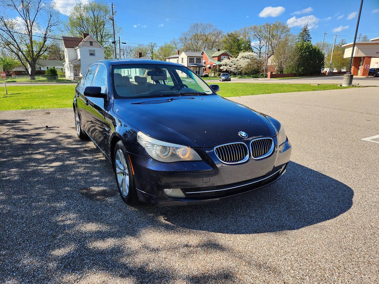 Used 2010 BMW 535i xDrive Sedan image 1