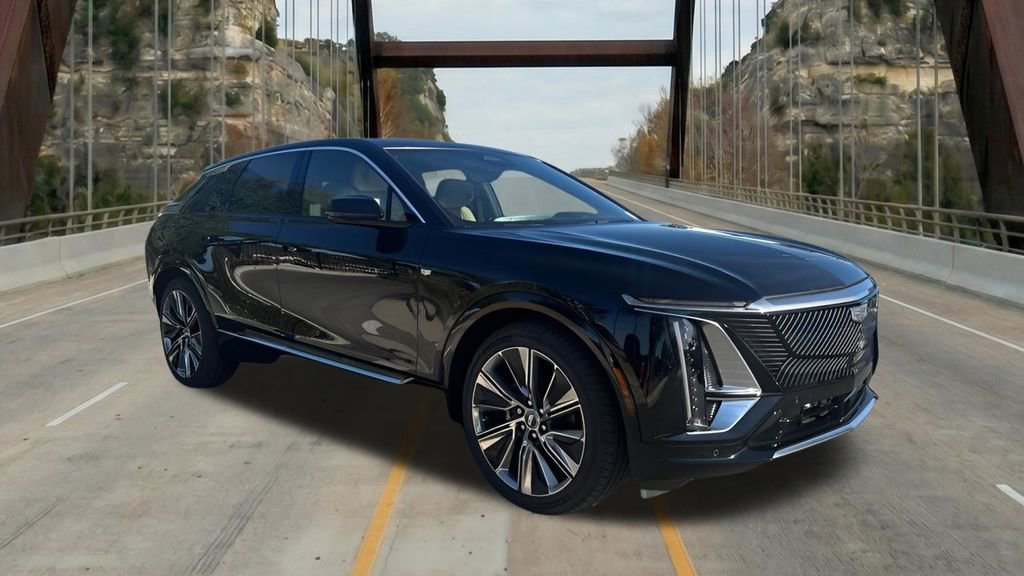 New 2026 Cadillac Lyriq Signature Luxury w/ Nappa Leather Package