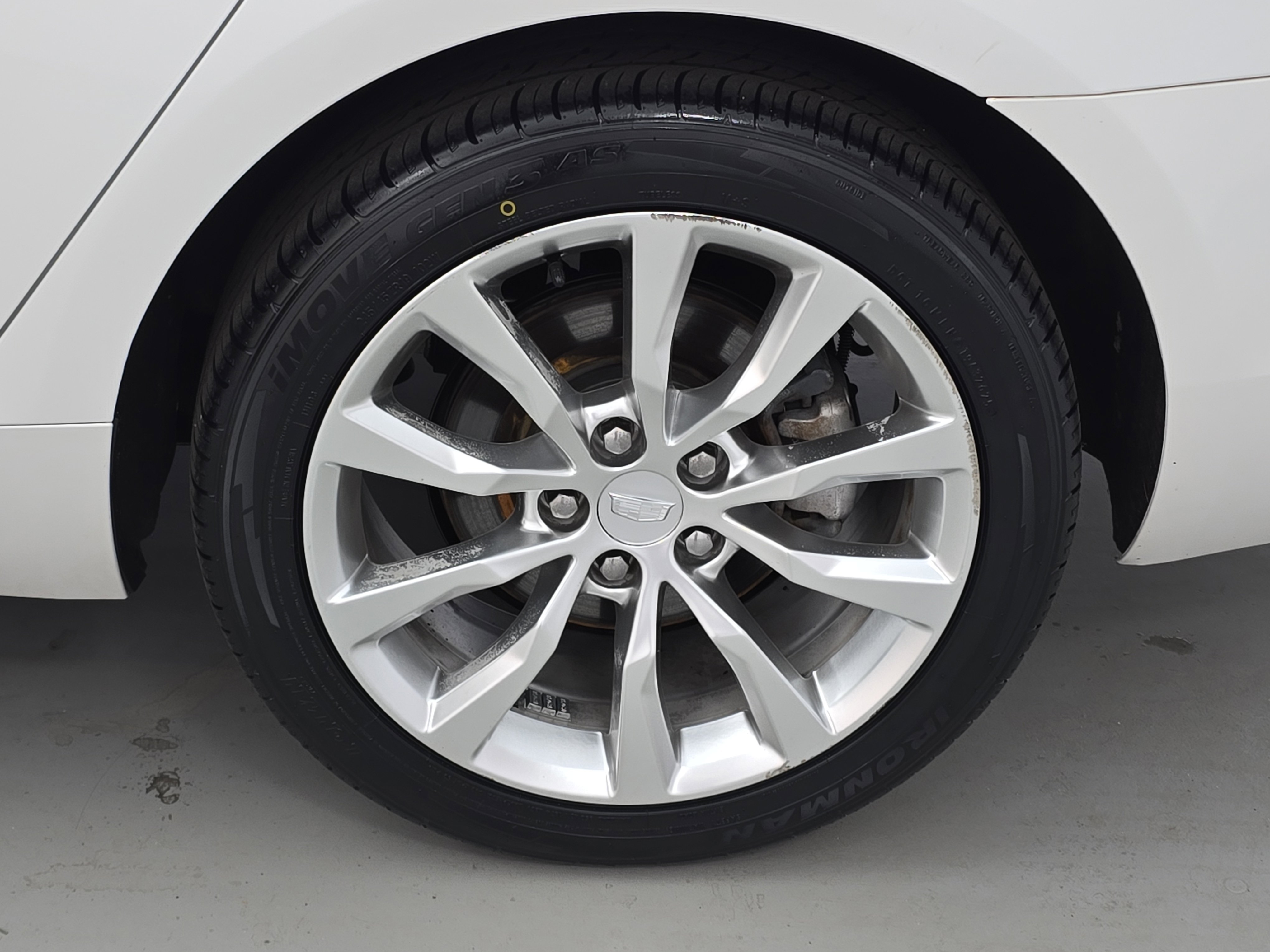 Used 2016 Cadillac XTS Luxury w/ Driver Awareness Package image 32