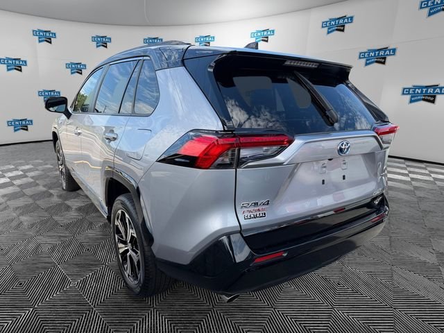 Used 2023 Toyota RAV4 XSE w/ Weather Package AWD/4WD image 3