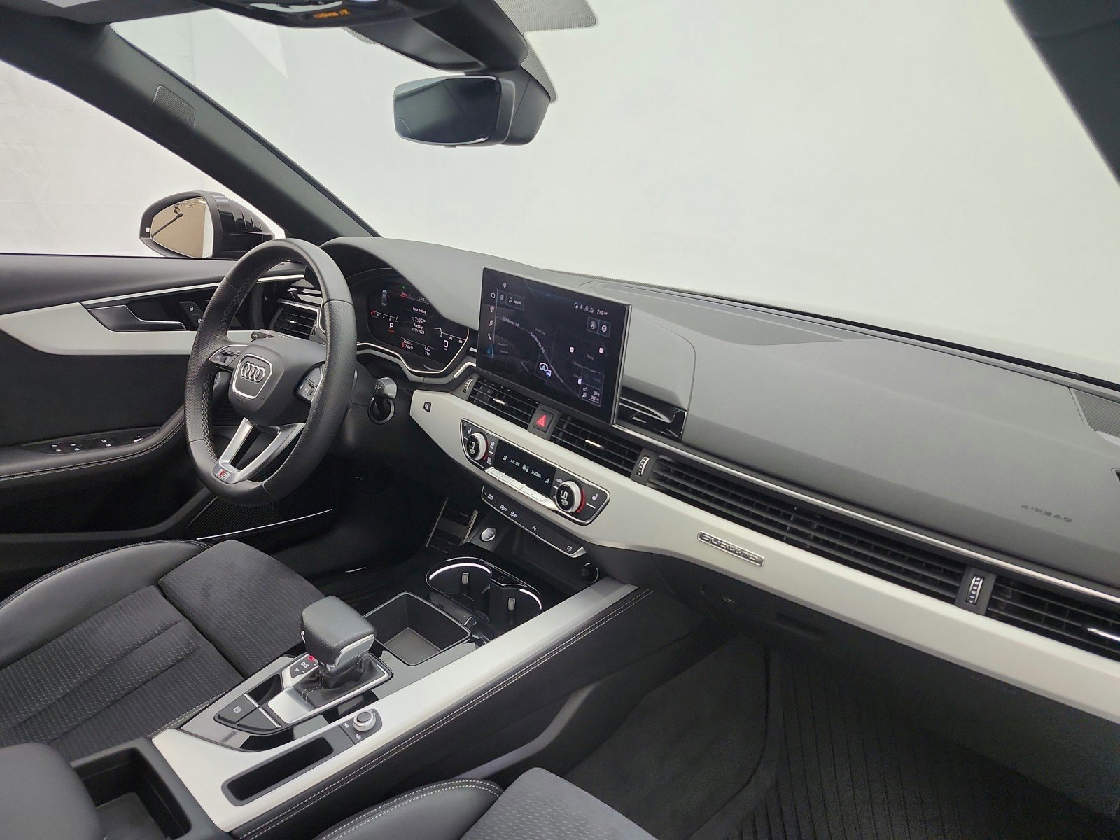 Used 2023 Audi A4 2.0T Premium Plus w/ Premium Plus Package image 24