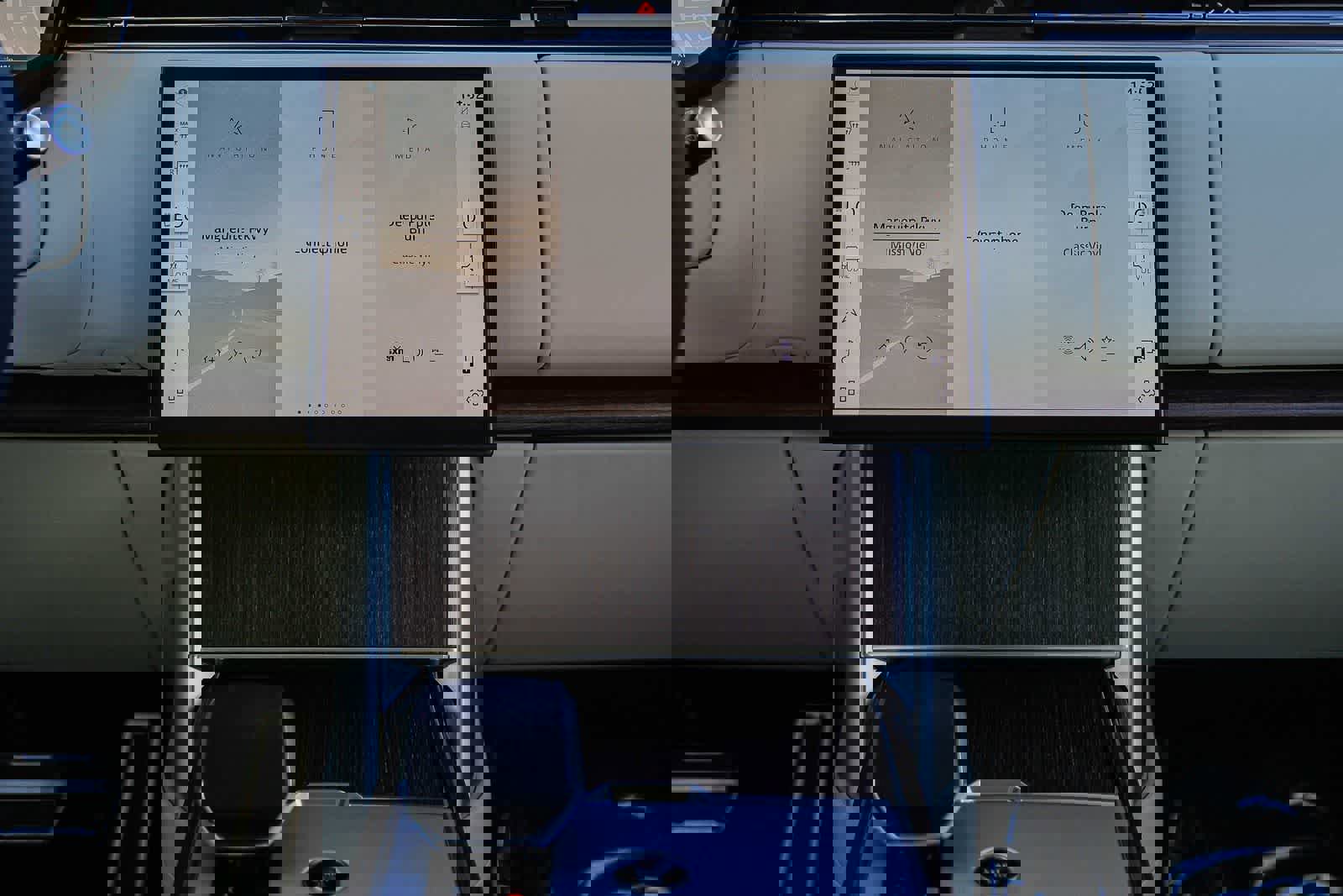 New 2026 Land Rover Range Rover SE image 13