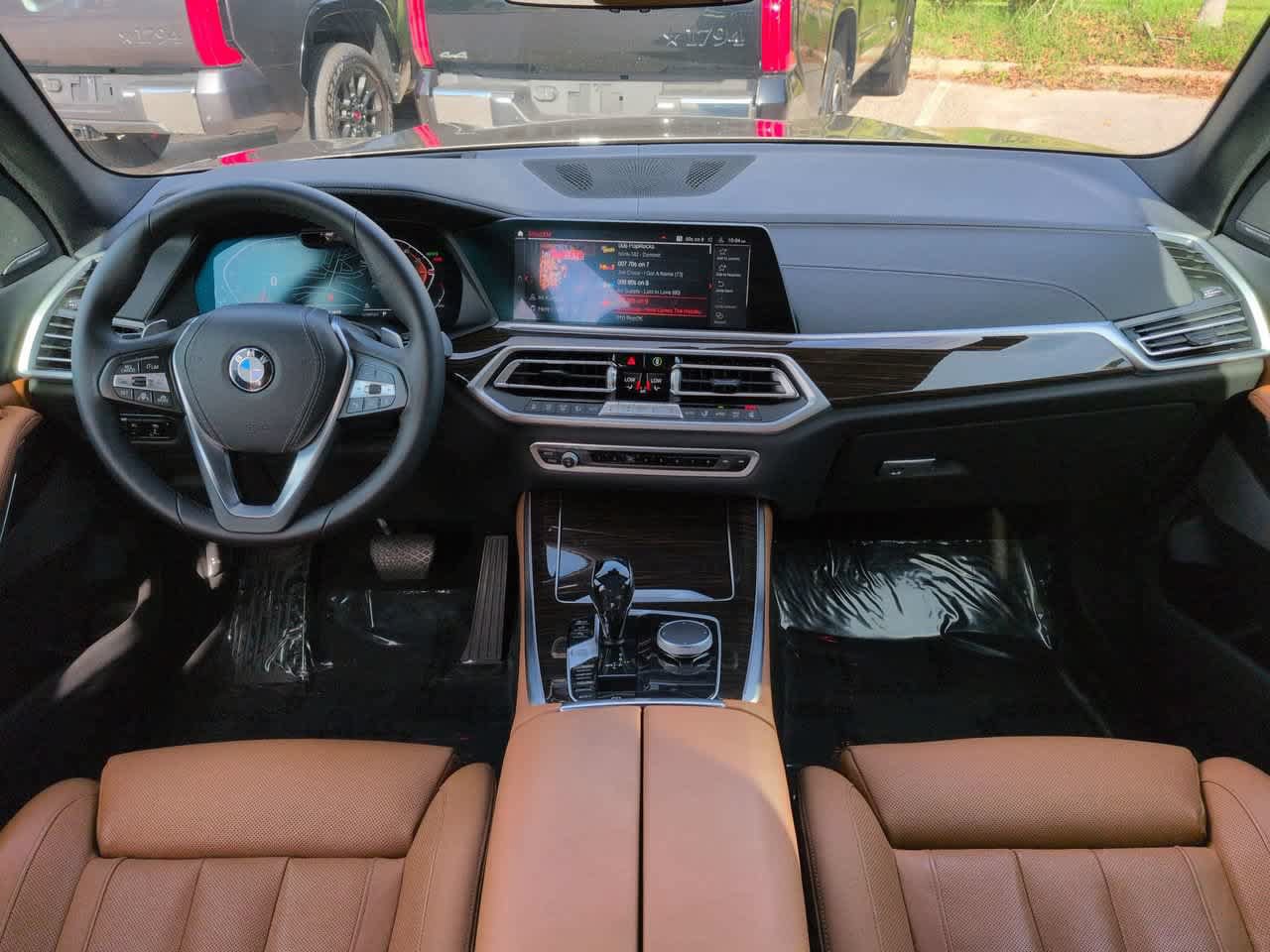 Used 2021 BMW X5 sDrive40i w/ Premium Package RWD image 14