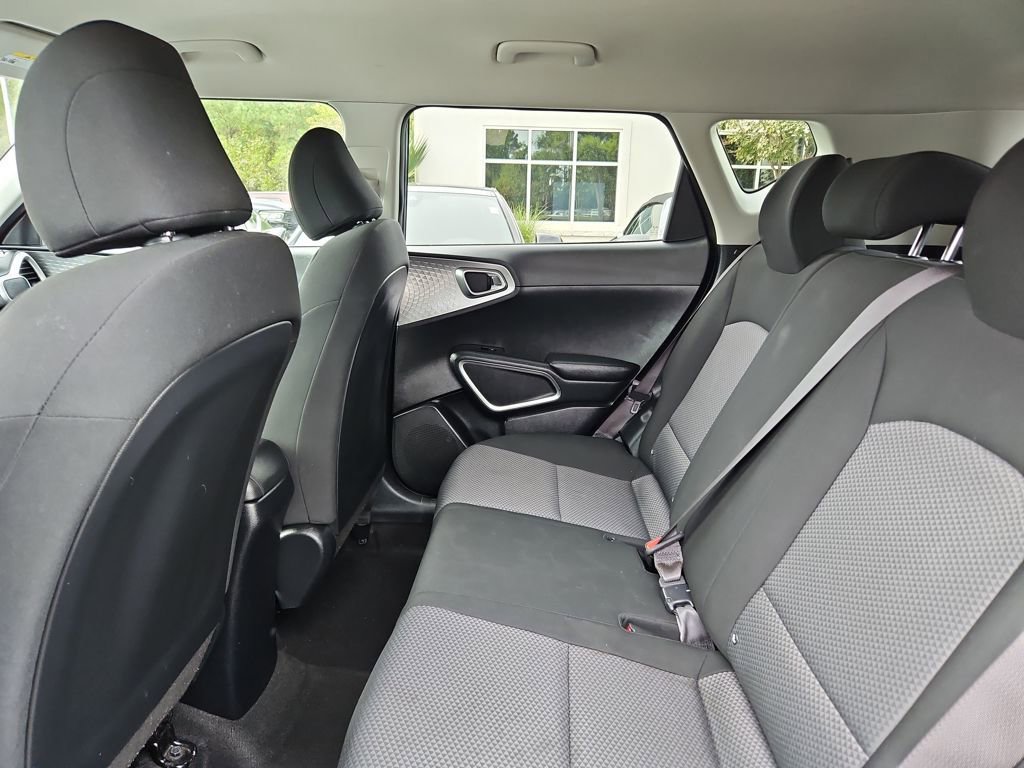 Used 2024 Kia Soul LX w/ Option Group 015 image 24