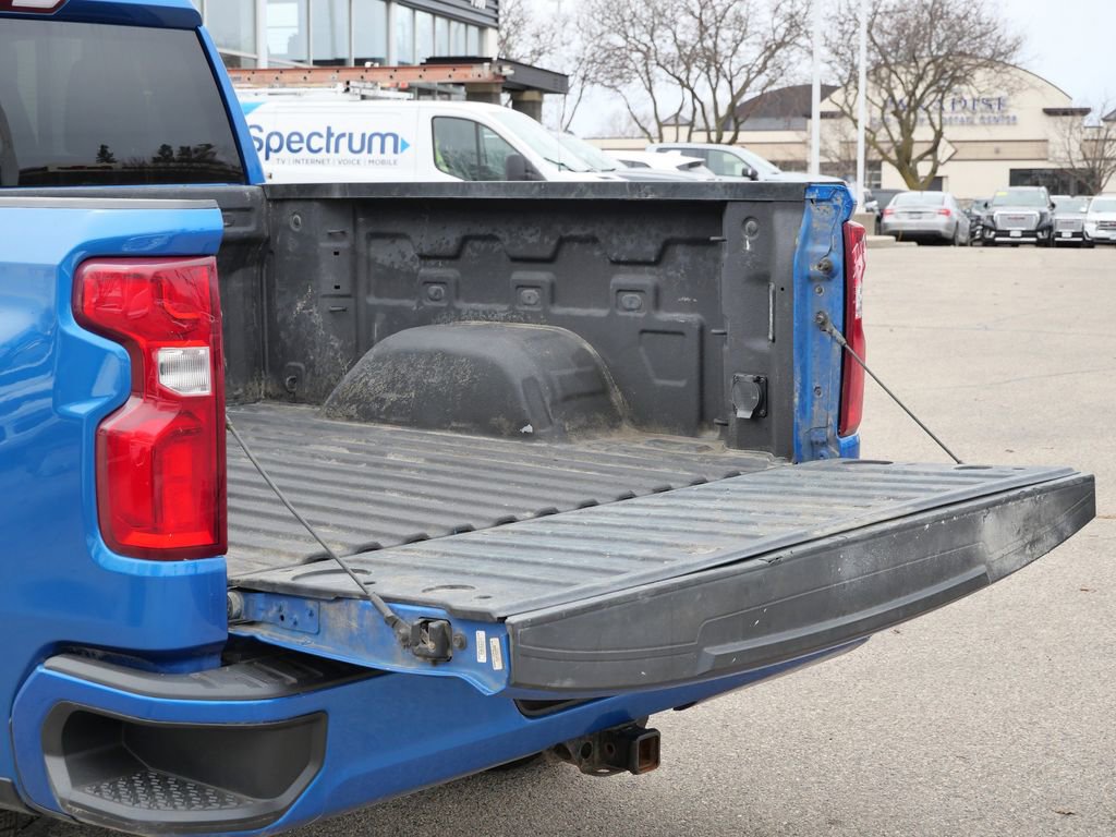 Used 2023 Chevrolet Silverado 1500 RST w/ Protection Package AWD/4WD image 24