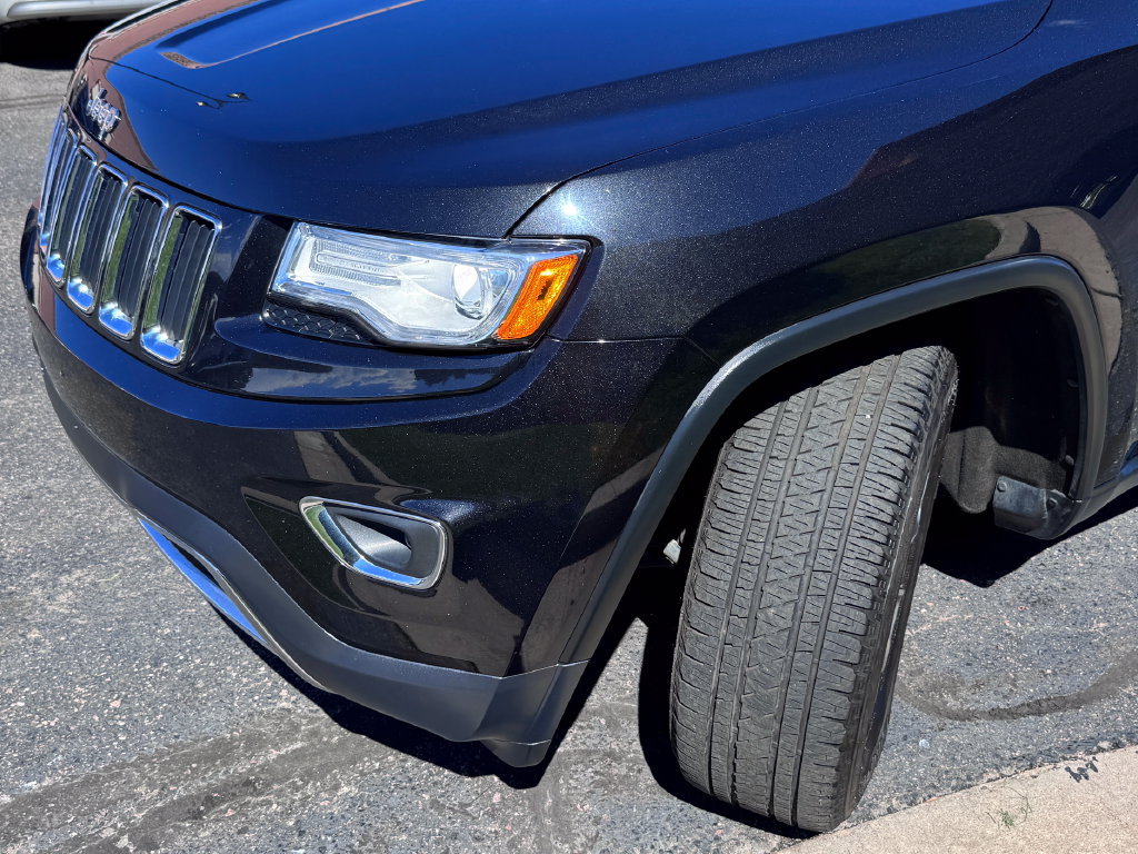 Used 2015 Jeep Grand Cherokee Limited w/ Luxury Group II AWD/4WD image 5
