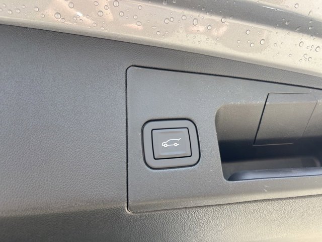 New 2025 Cadillac XT5 Sportv w/ Technology Package image 6