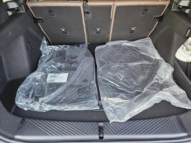 Used 2025 BMW X3 xDrive30i w/ Premium Package image 6