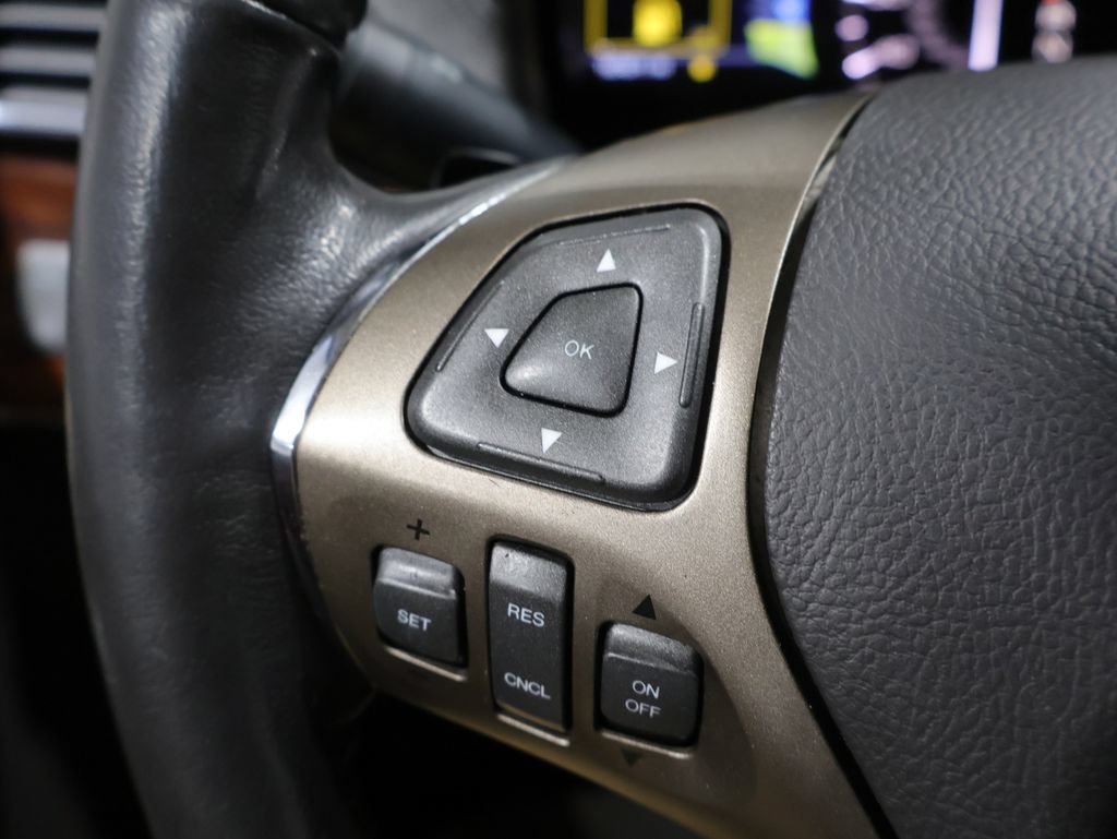 Used 2013 Lincoln MKX AWD image 31
