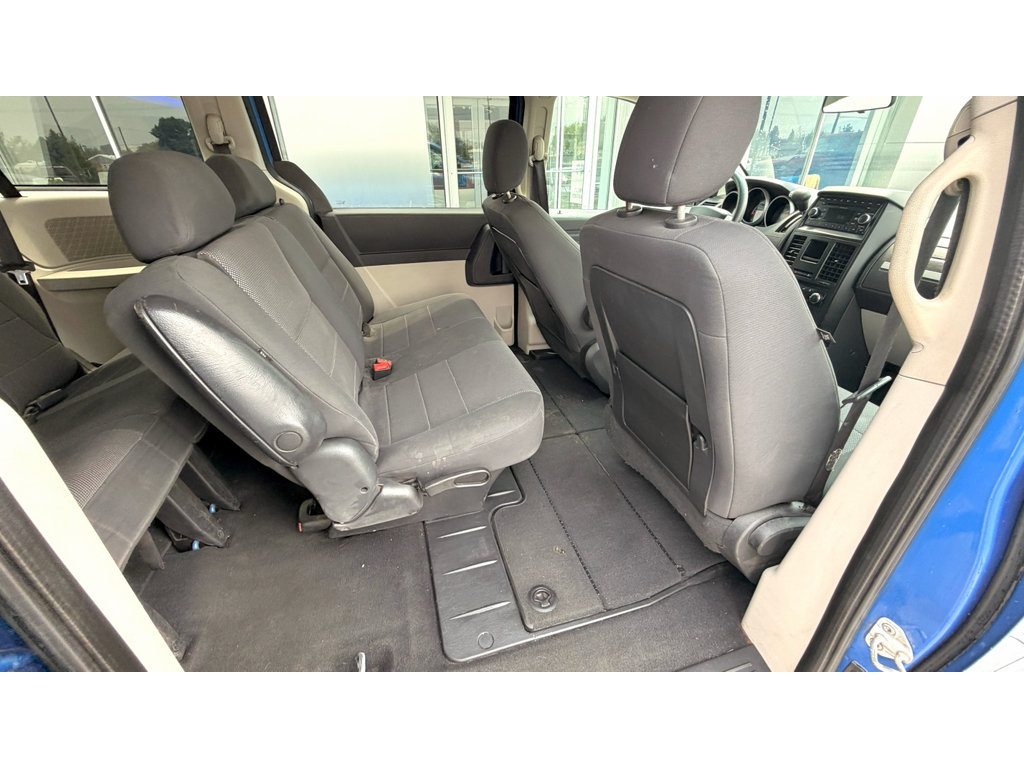 Used 2008 Dodge Grand Caravan SE FWD image 10