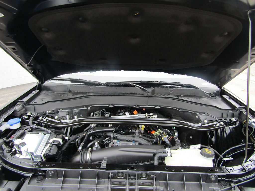 New 2027 Ford Explorer ST-Line AWD/4WD image 12
