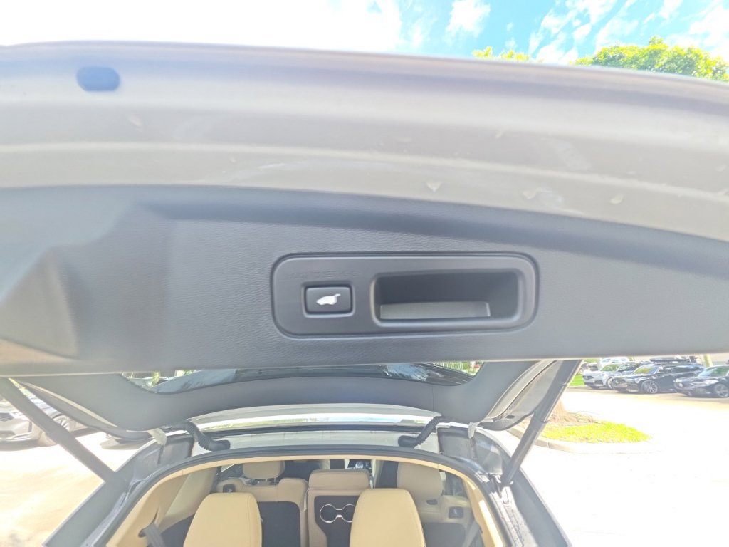 New 2026 Acura MDX w/ Technology Package FWD image 33