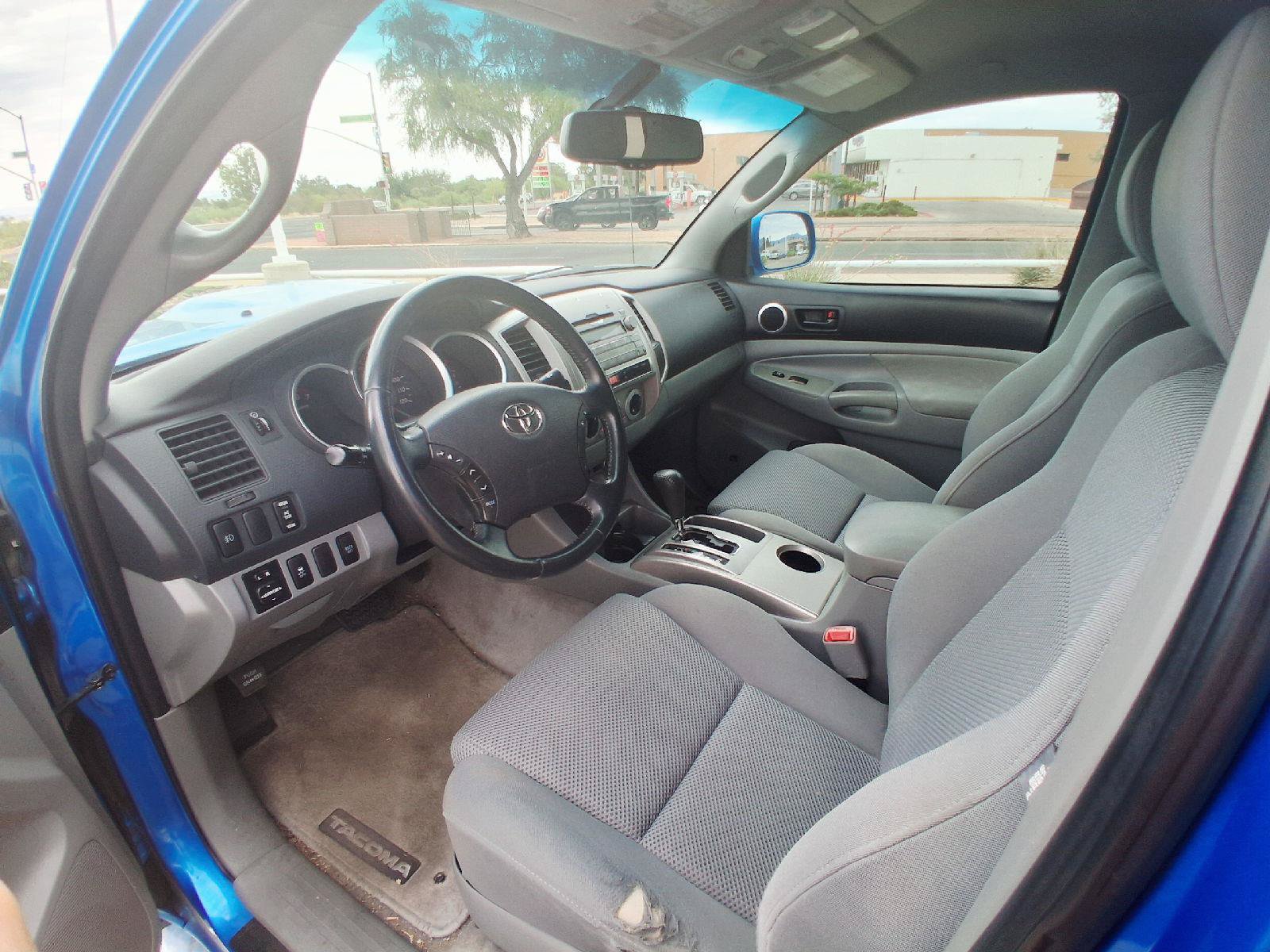 Used 2009 Toyota Tacoma PreRunner RWD image 16