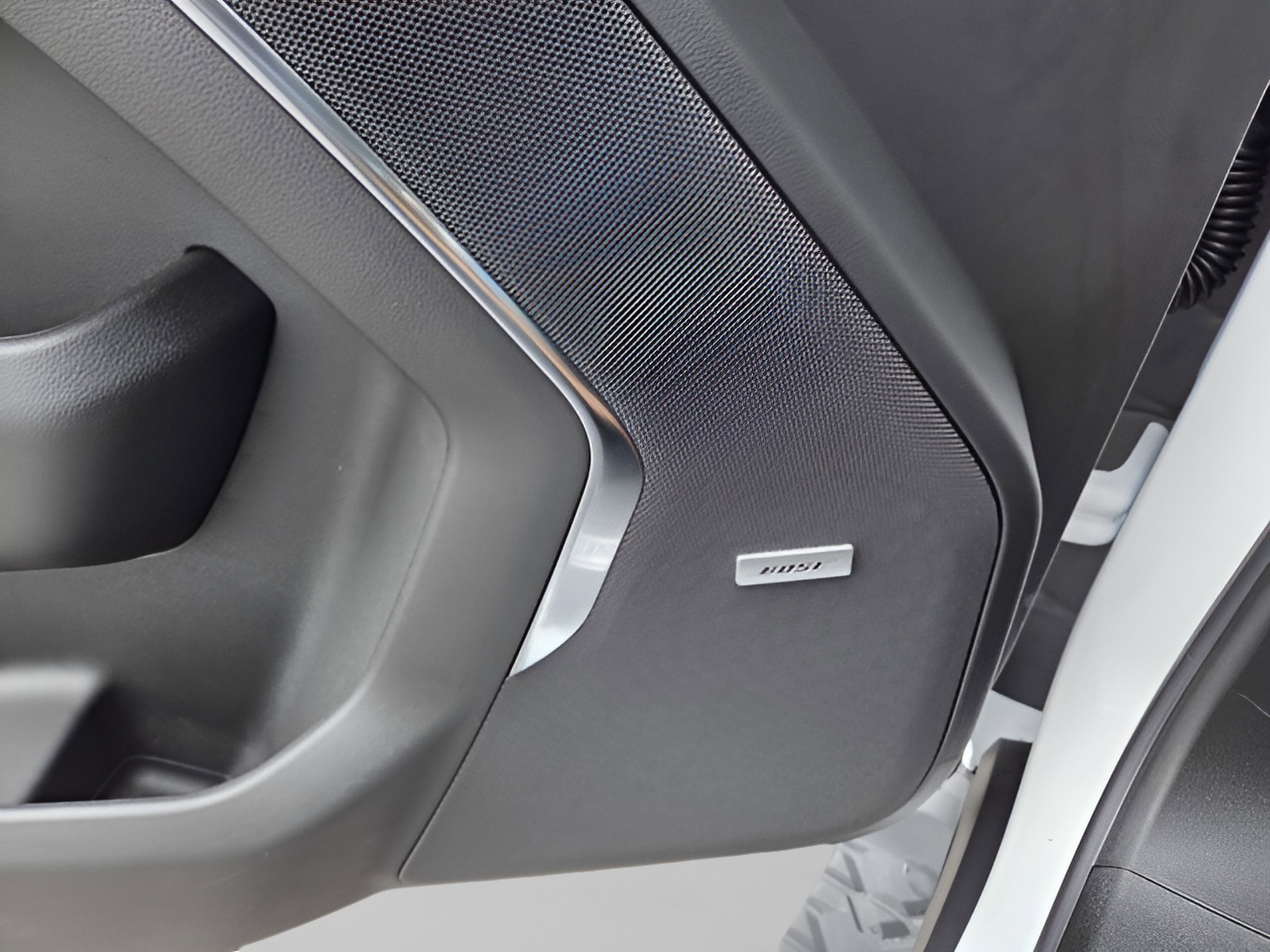 New 2026 Chevrolet Suburban Z71 w/ Comfort Package image 23