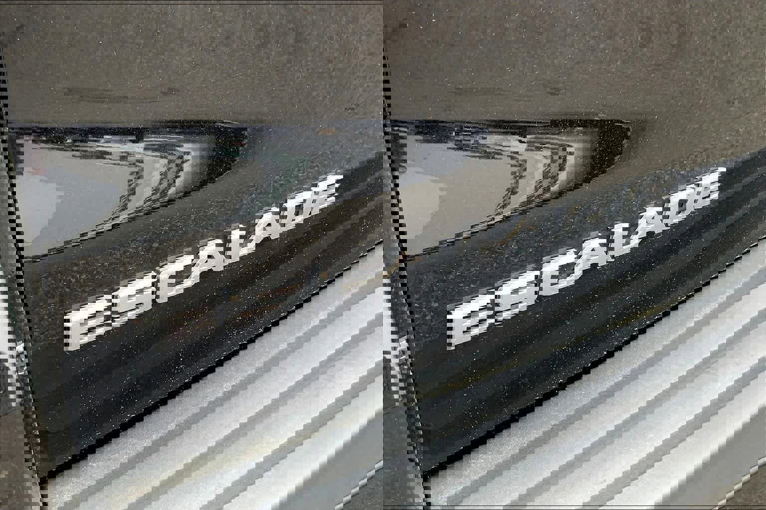 Used 2019 Cadillac Escalade Platinum image 33