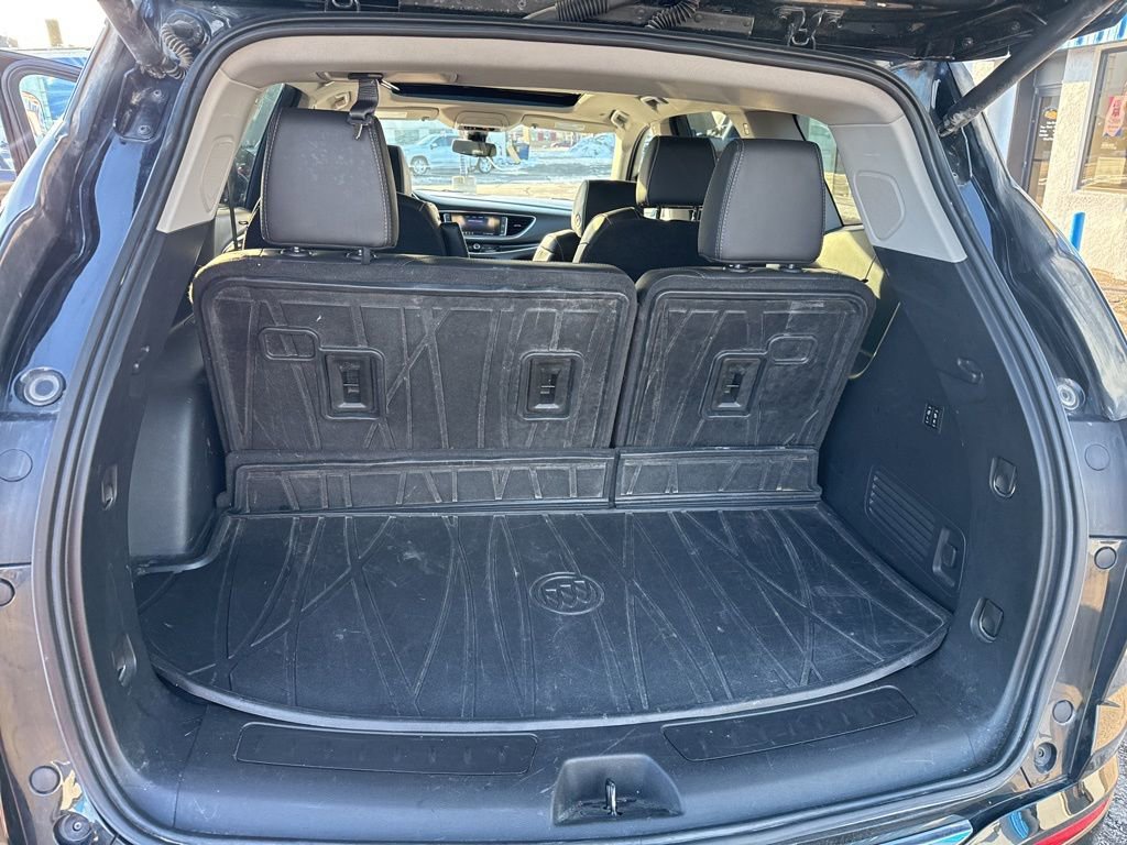 Used 2020 Buick Enclave Avenir w/ Avenir Technology Package image 31