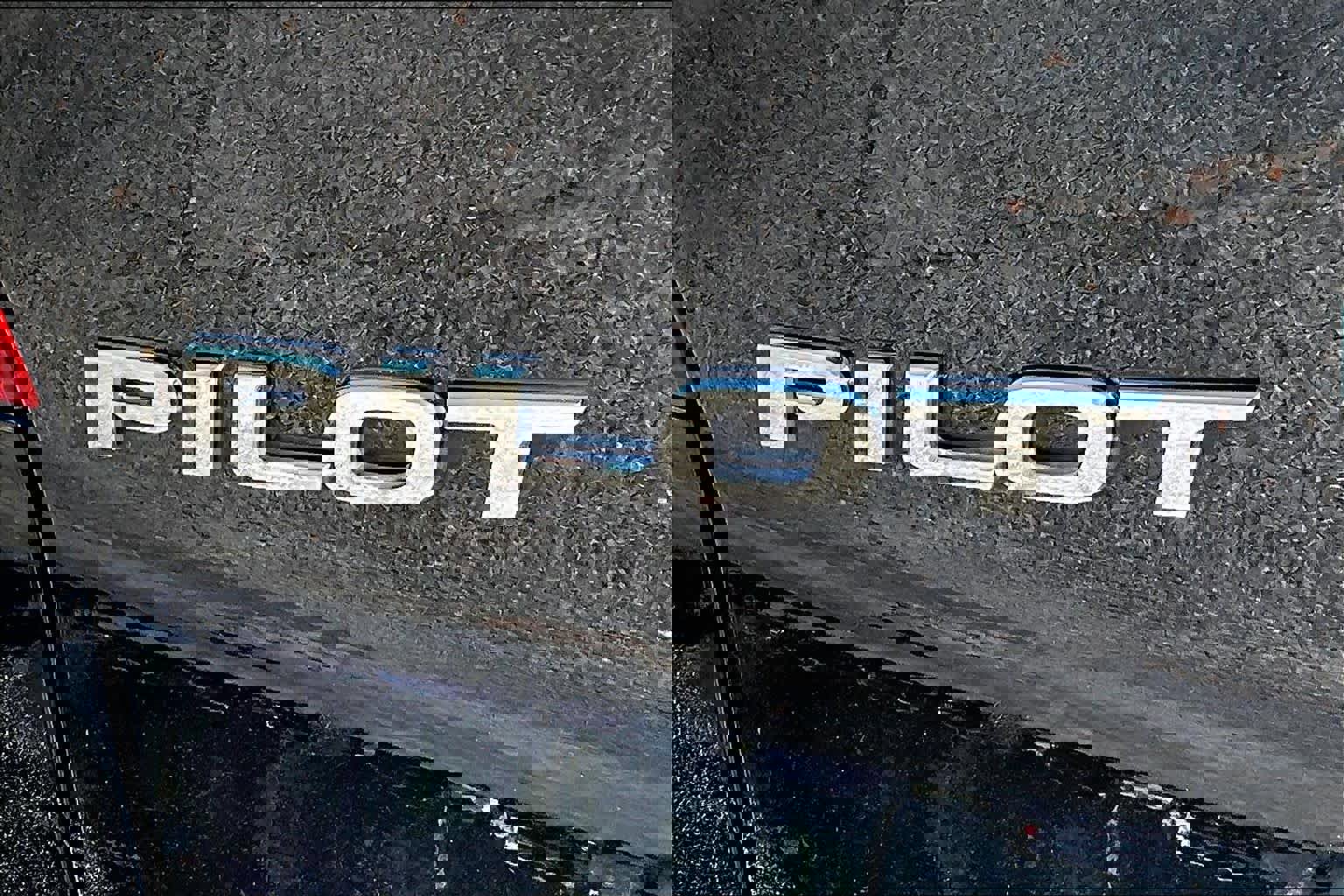 Used 2022 Honda Pilot Elite image 31