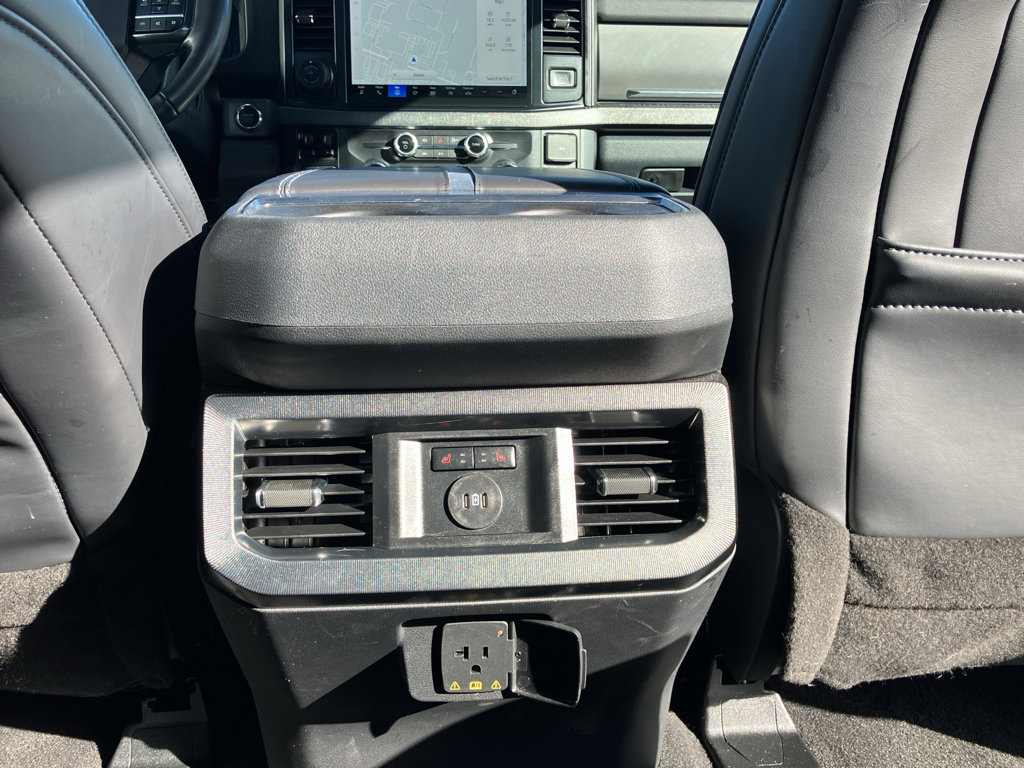 Used 2025 Ford F350 Platinum image 34