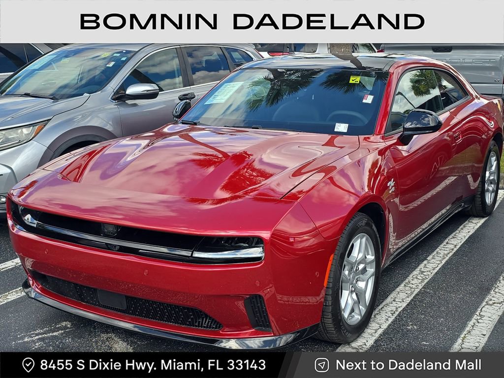 Used 2025 Dodge Charger R/T w/ Quick Order Package 25M R/T image 2