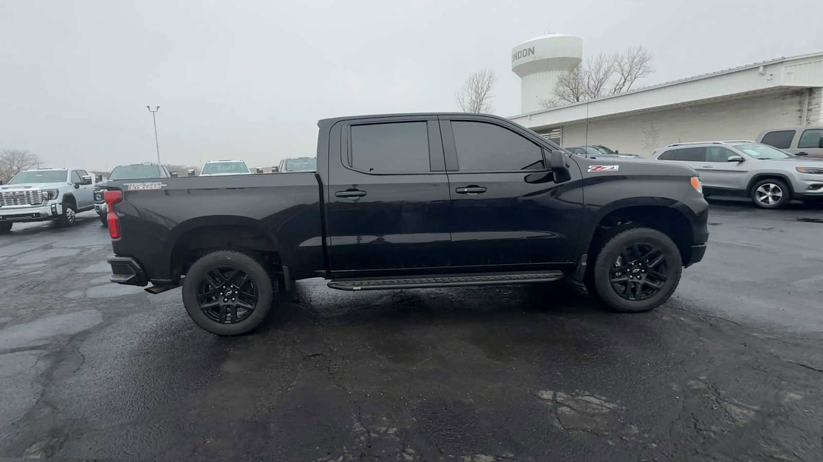 Certified 2025 Chevrolet Silverado 1500 LT Trail Boss AWD/4WD image 9