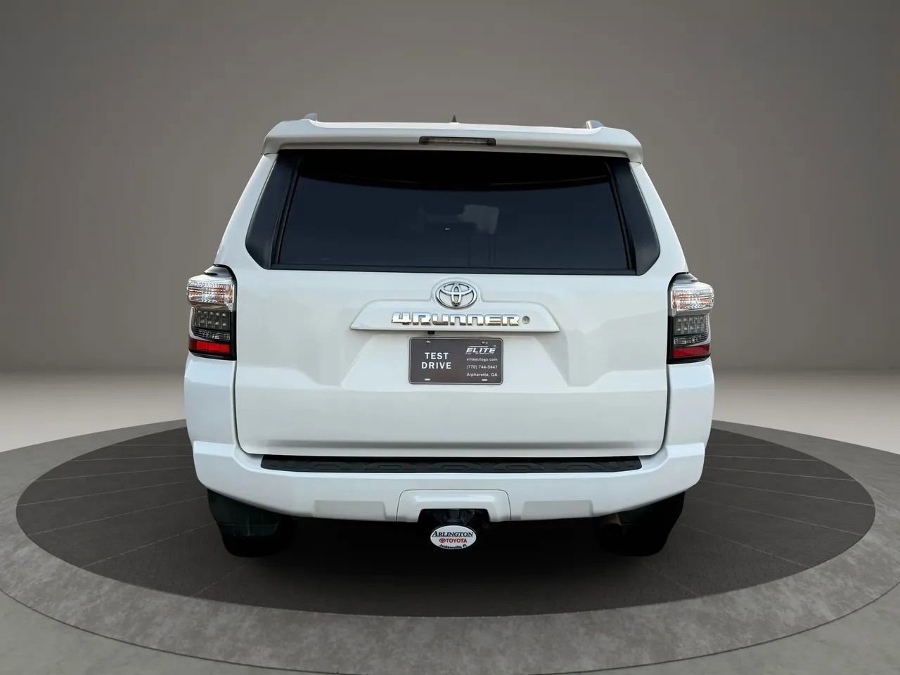 Used 2014 Toyota 4Runner SR5 Premium image 5