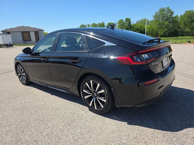 Used 2024 Honda Civic EX-L image 11