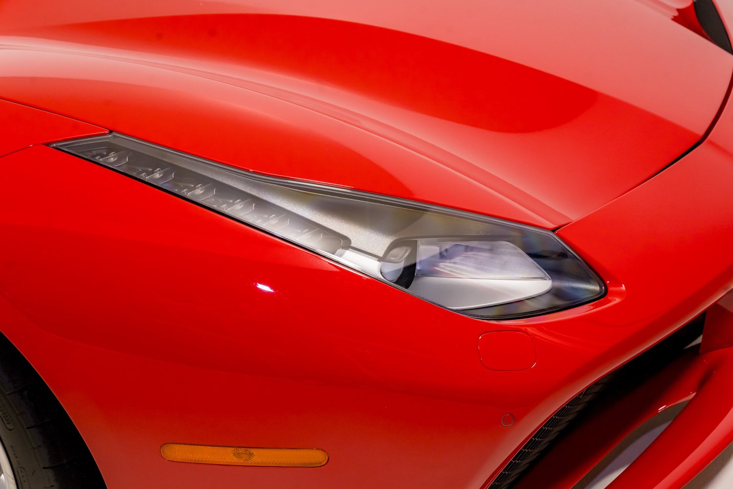 Used 2019 Ferrari 488 GTB RWD image 35