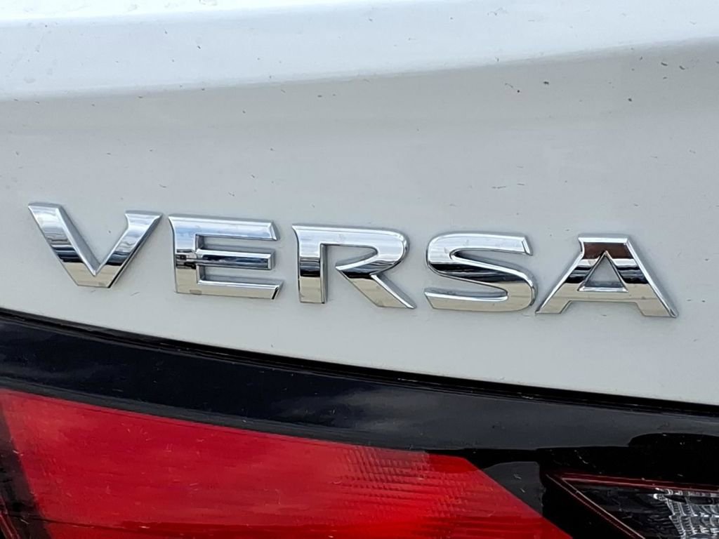 New 2025 Nissan Versa SV w/ Trunk Package FWD image 10