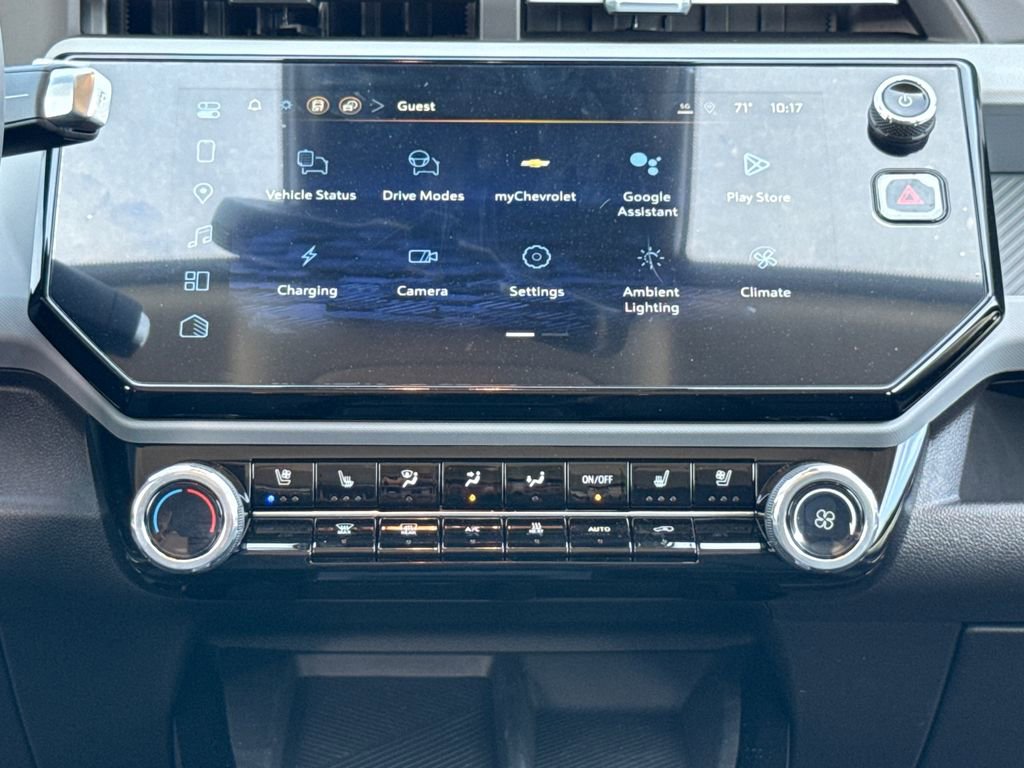 New 2027 Chevrolet Bolt RS w/ Technology Package FWD image 17