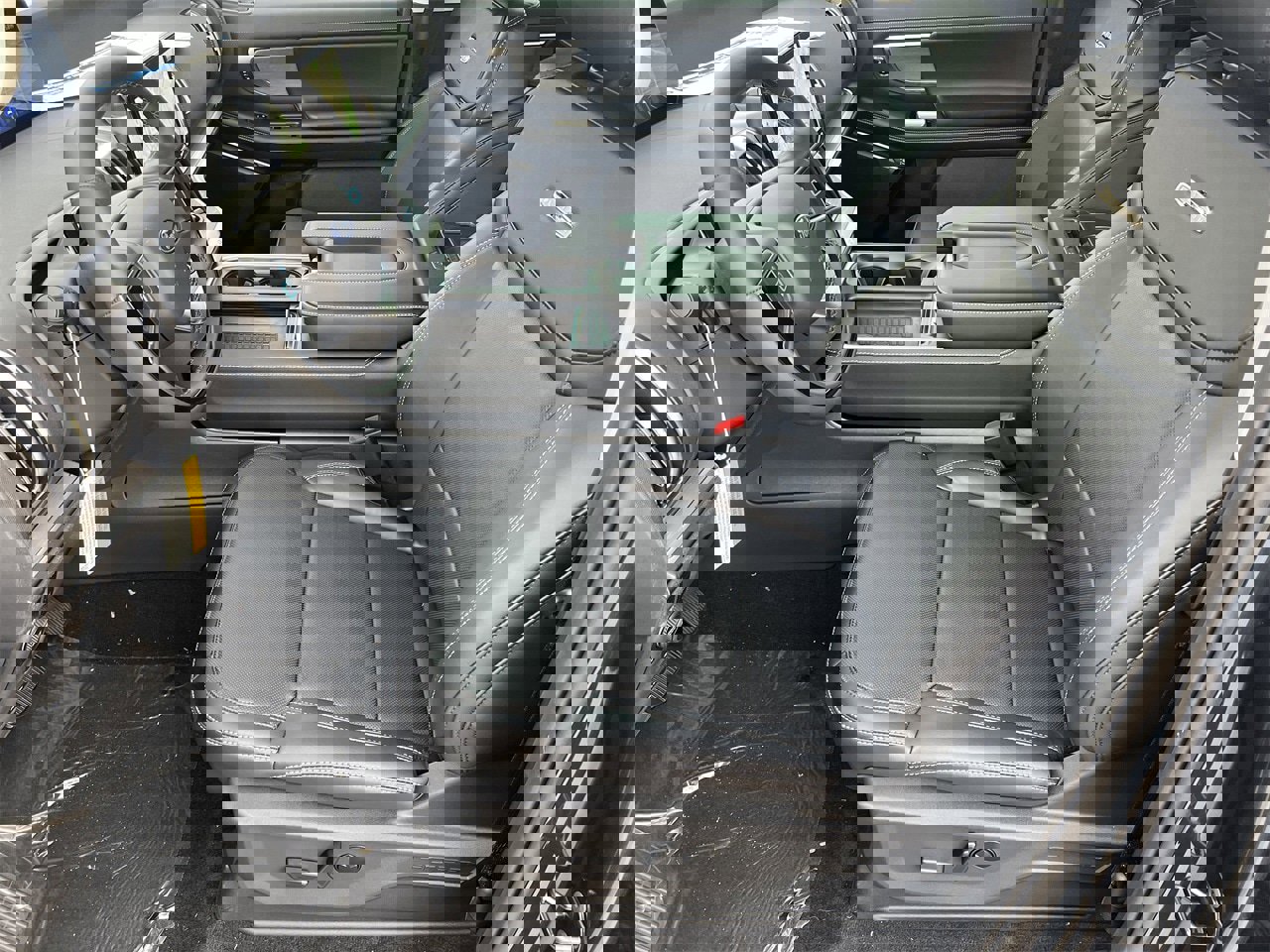 New 2025 Ford Expedition Max Platinum w/ Driver's Package image 18