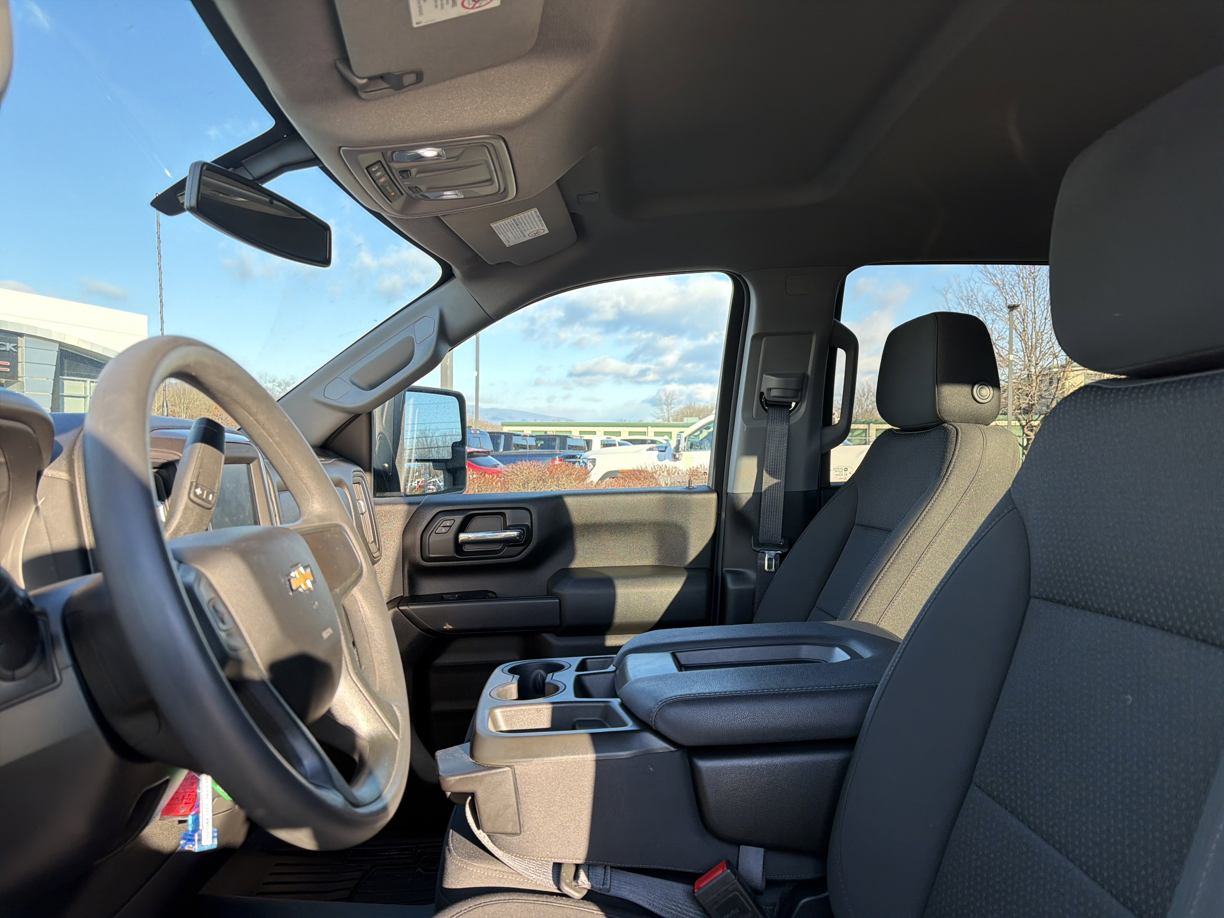 Used 2023 Chevrolet Silverado 2500 Custom w/ Custom Value Package image 12