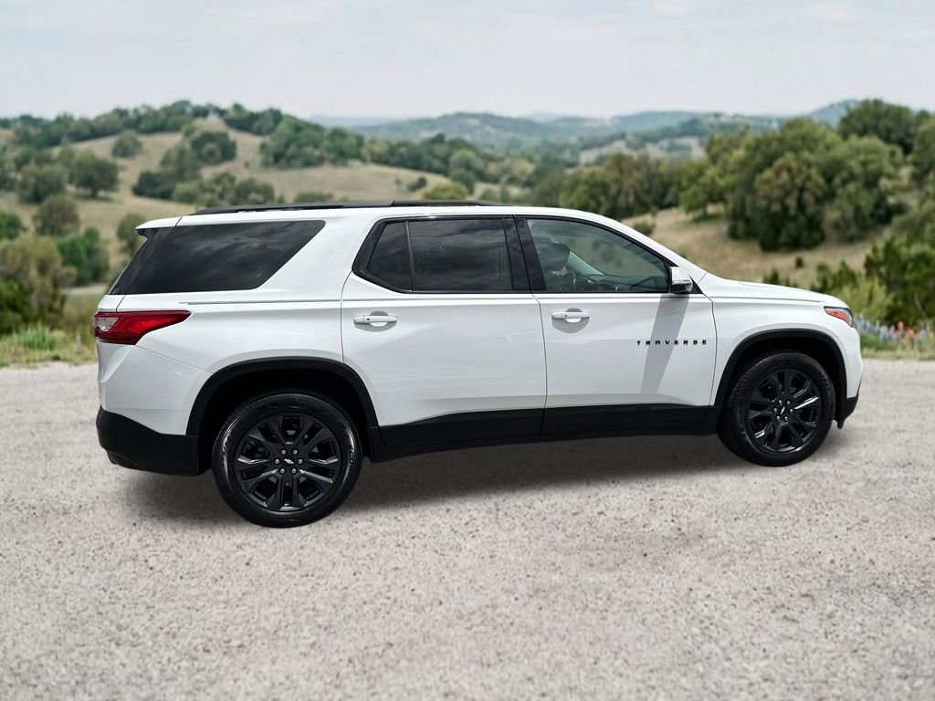 Used 2021 Chevrolet Traverse RS FWD image 10