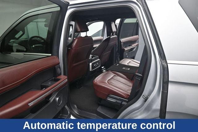Used 2024 Ford Expedition Limited AWD/4WD image 19