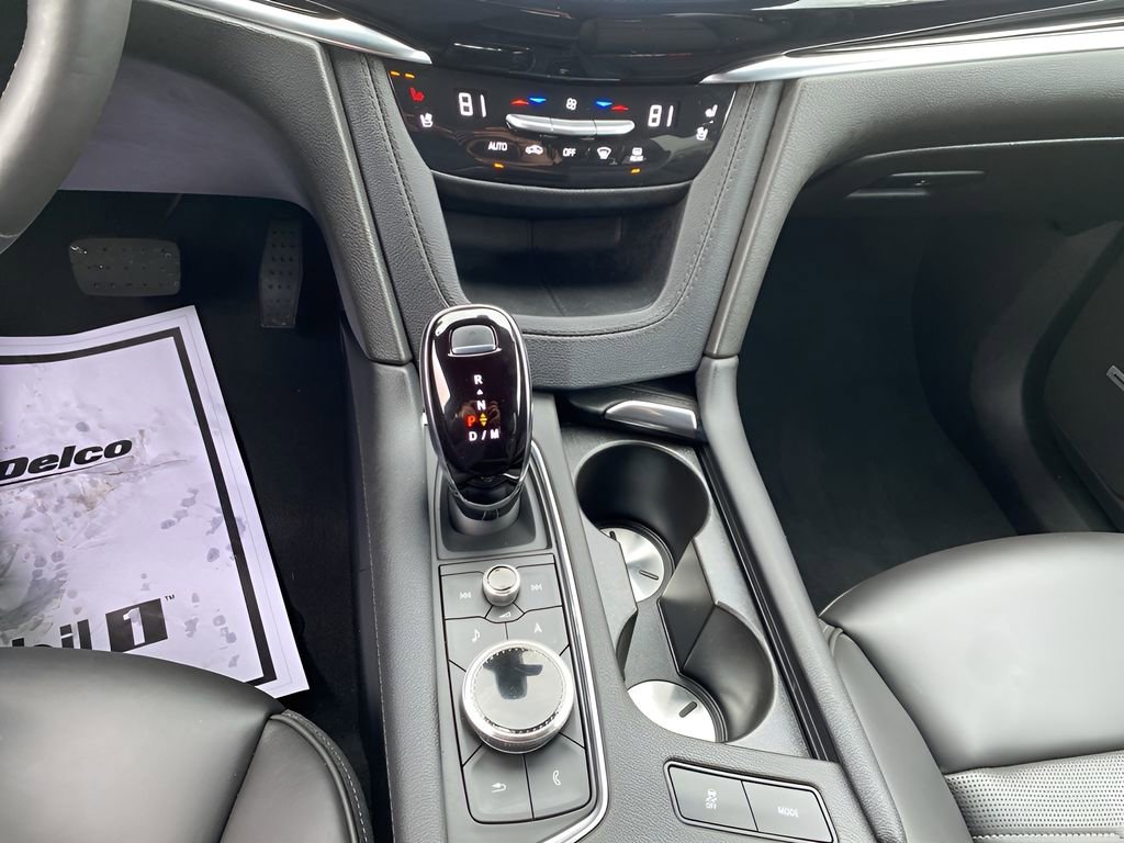 Certified 2024 Cadillac XT6 Premium Luxury w/ Platinum Package image 26