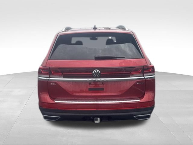 Used 2024 Volkswagen Atlas SEL AWD/4WD image 3