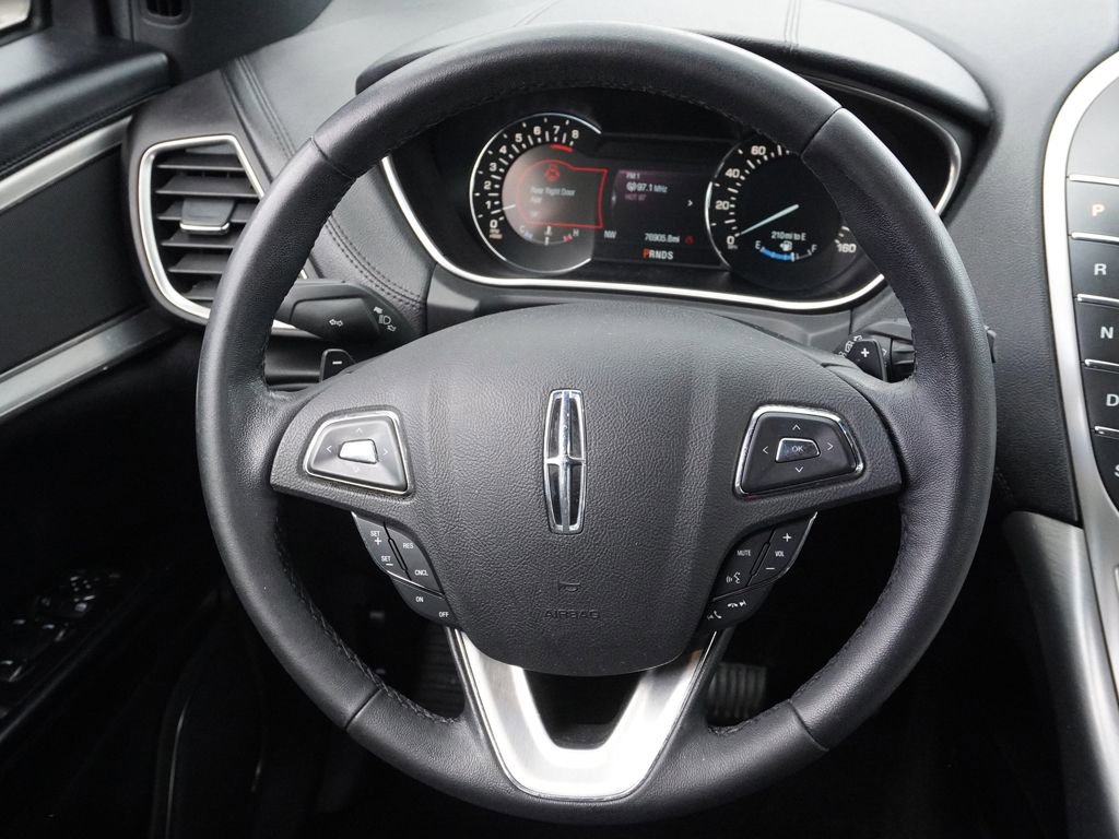 Used 2018 Lincoln MKX Premiere image 31