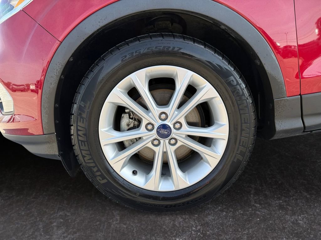 Used 2017 Ford Escape SE FWD image 9