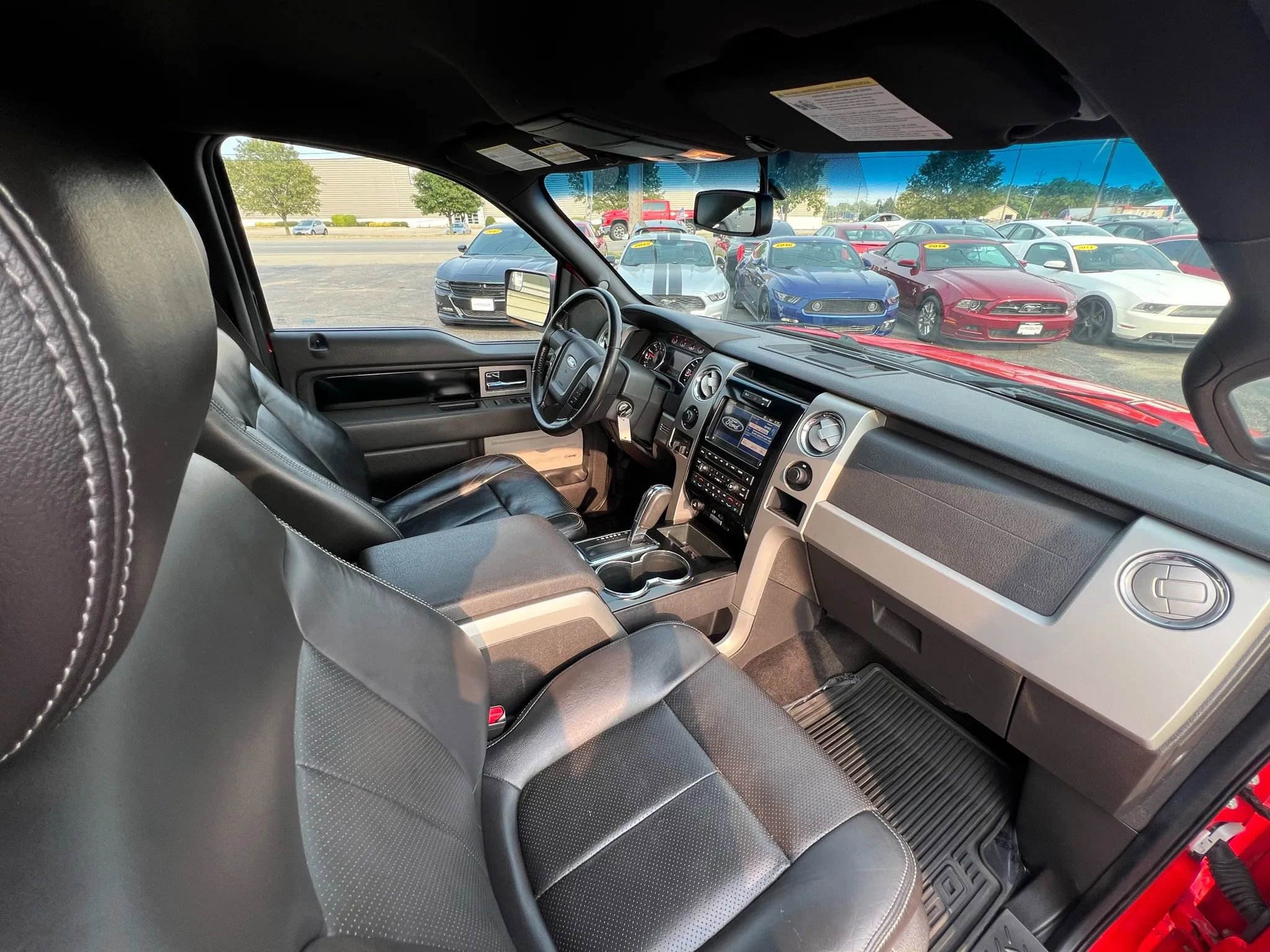 Used 2012 Ford F150 FX4 w/ FX Luxury Pkg AWD/4WD image 37