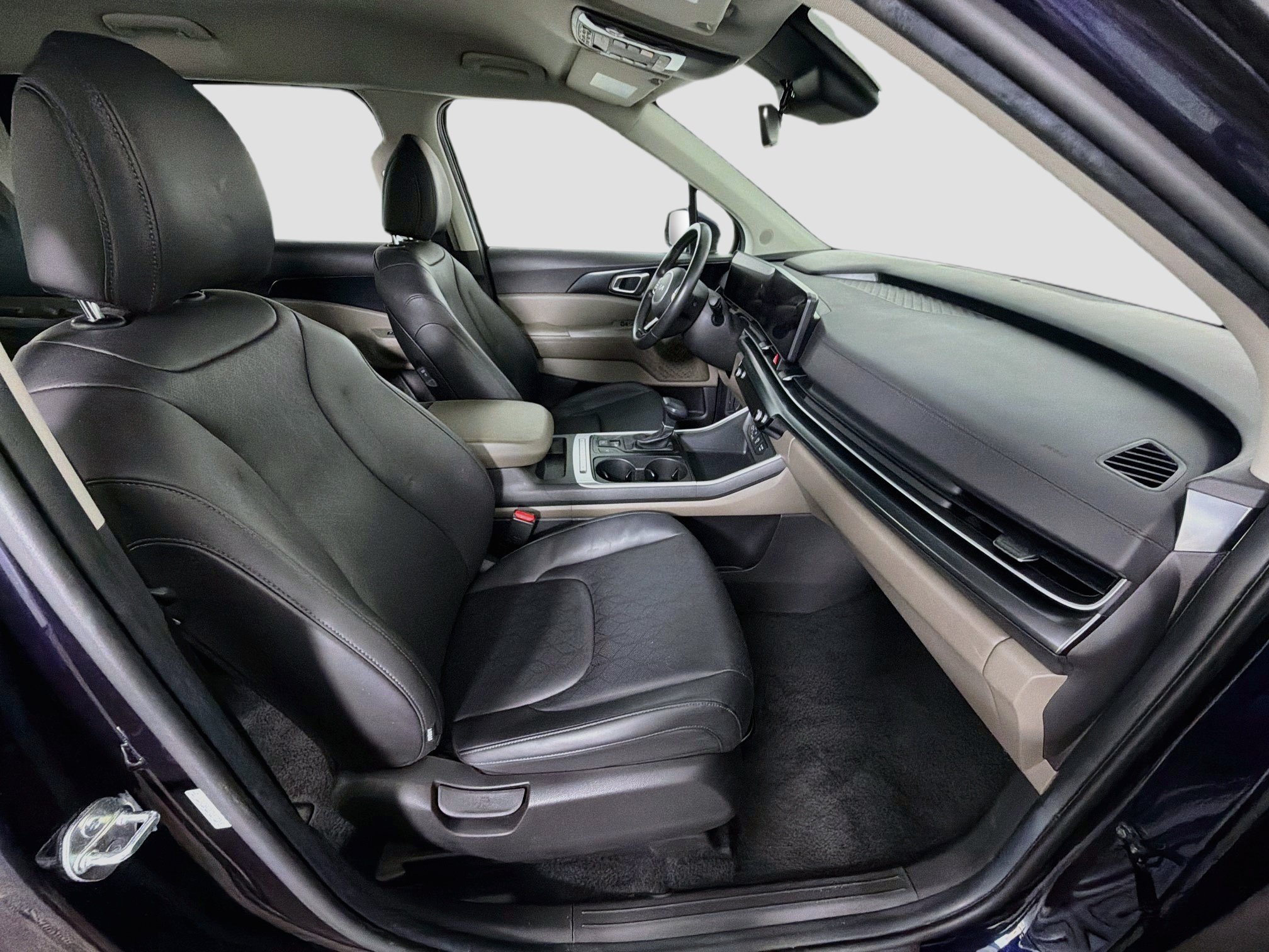 Used 2026 Kia Carnival FWD image 33