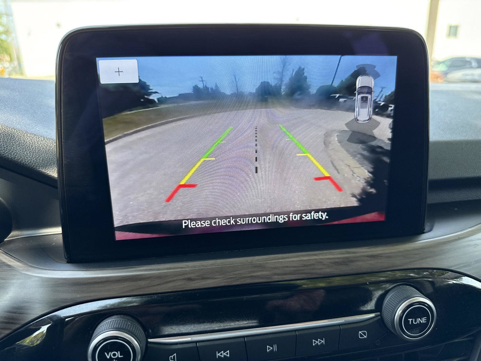 Used 2020 Ford Escape Titanium AWD/4WD image 28