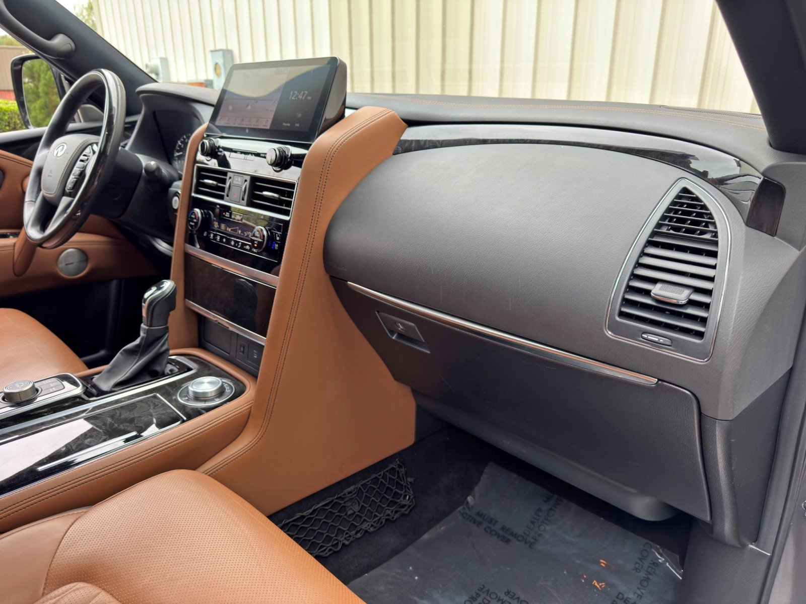 Used 2022 INFINITI QX80 Sensory w/ All-Season Package AWD/4WD image 14