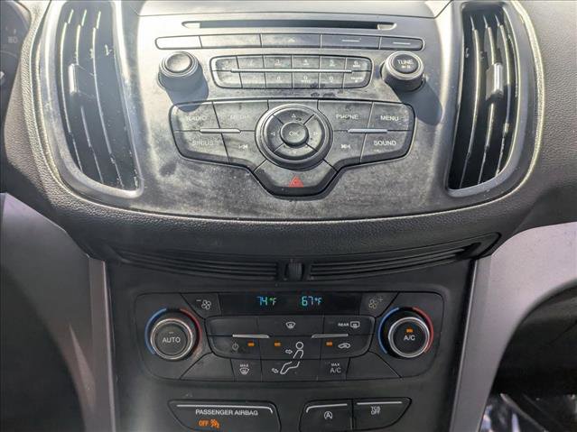 Used 2017 Ford Escape SE image 12