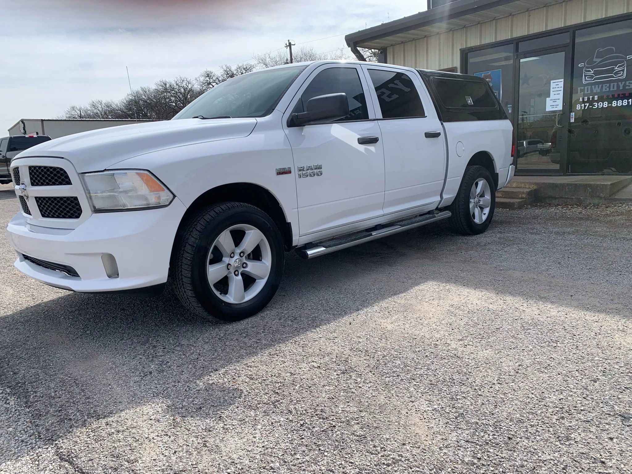 Used 2015 RAM 1500 Express image 3