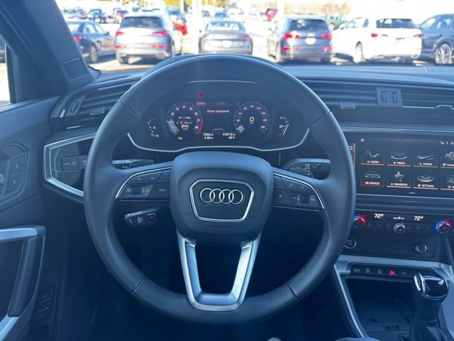 Certified 2025 Audi Q3 2.0T Premium w/ Convenience Package image 59