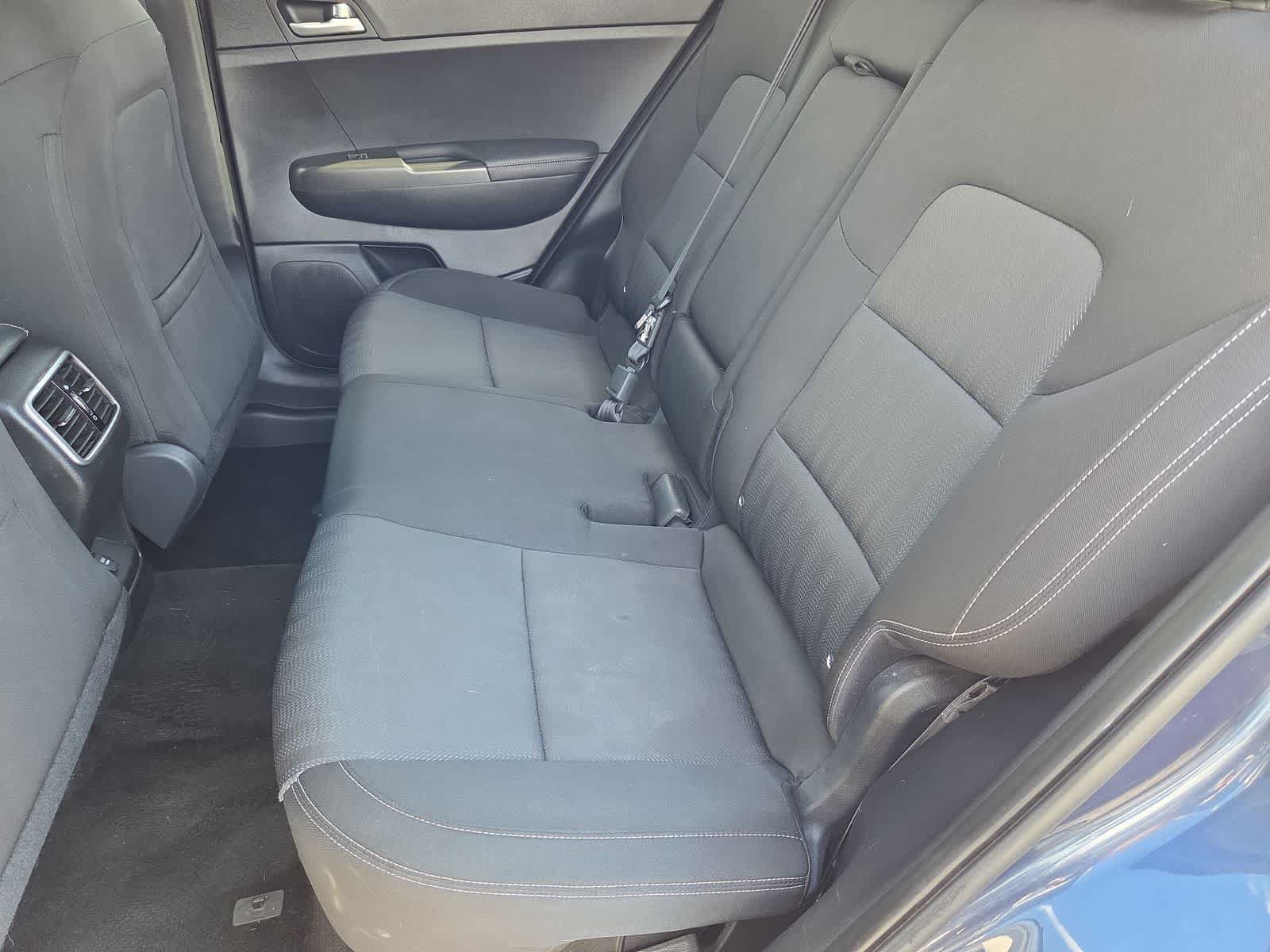 Used 2020 Kia Sportage LX FWD image 18