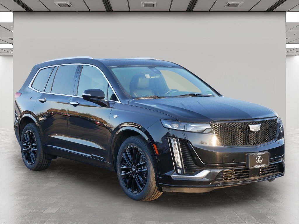 Used 2021 Cadillac XT6 Premium Luxury w/ LPO, ONYX Package AWD/4WD image 1