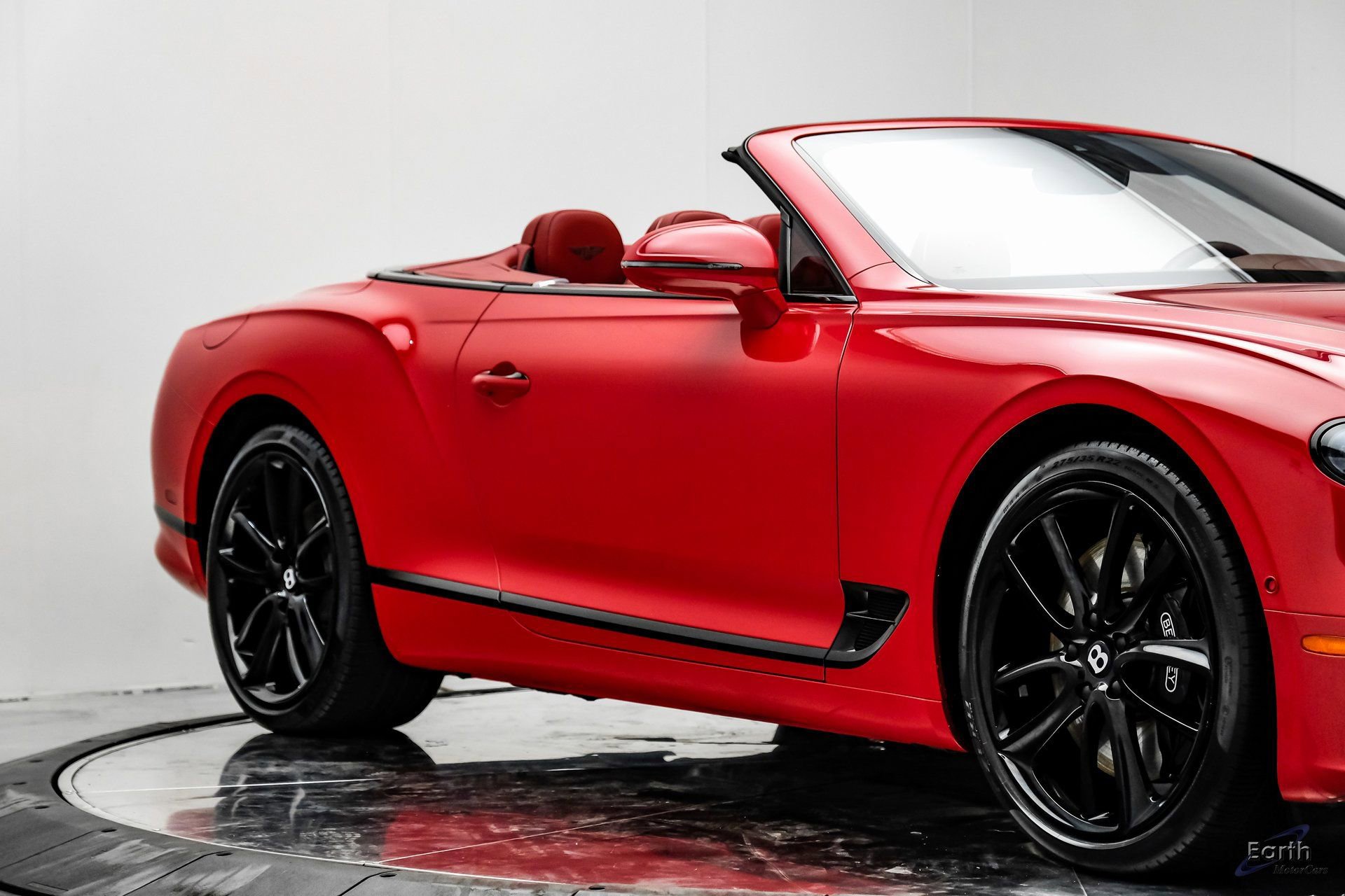 Used 2022 Bentley Continental GT AWD/4WD image 31