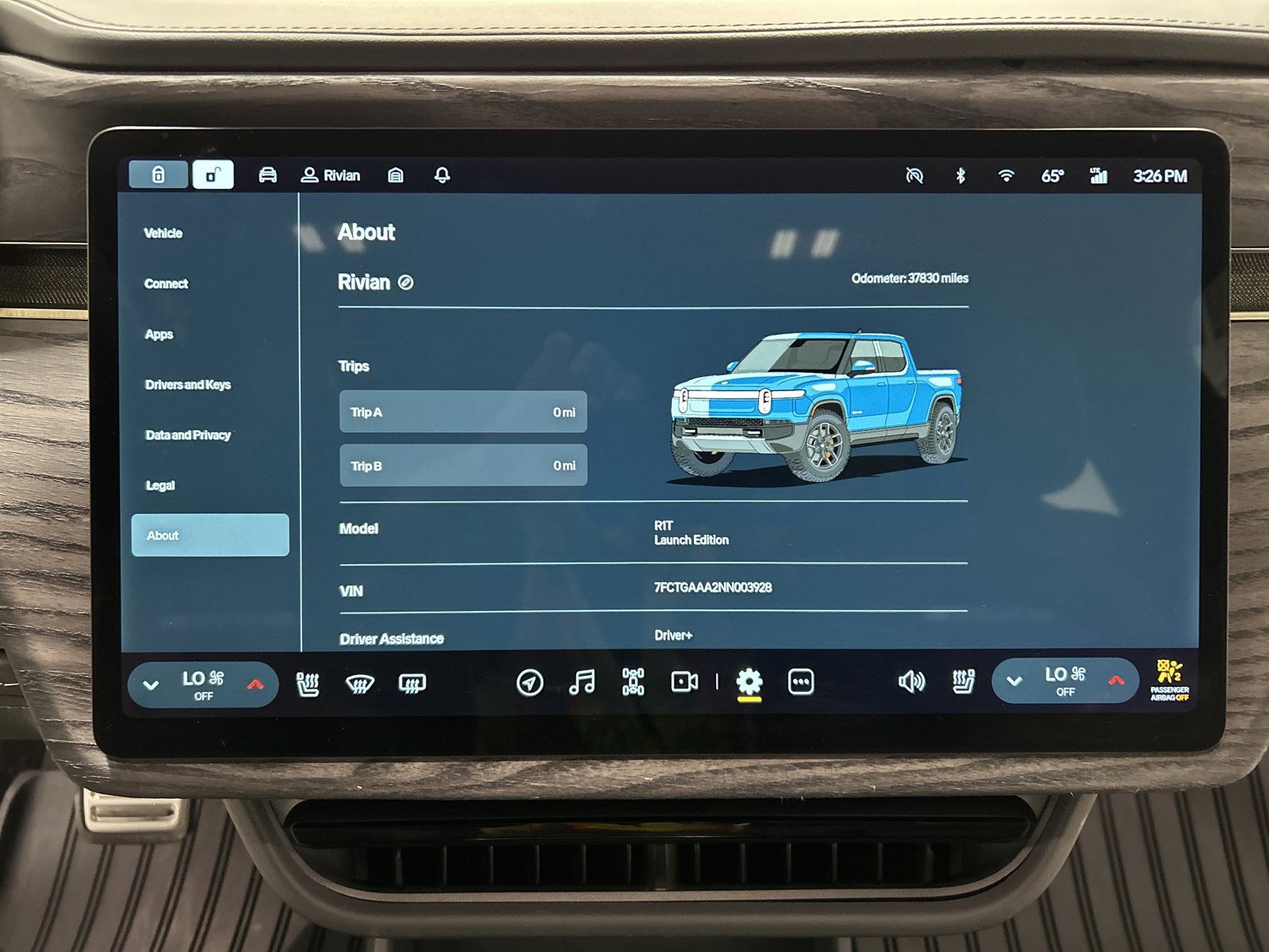 Used 2022 Rivian R1T Adventure AWD/4WD image 27